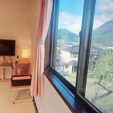 Yufuin Sunday Hotel Exterior foto