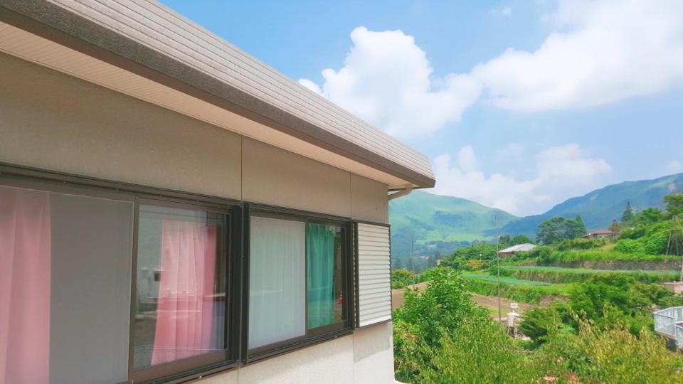 Yufuin Sunday Hotel Exterior foto