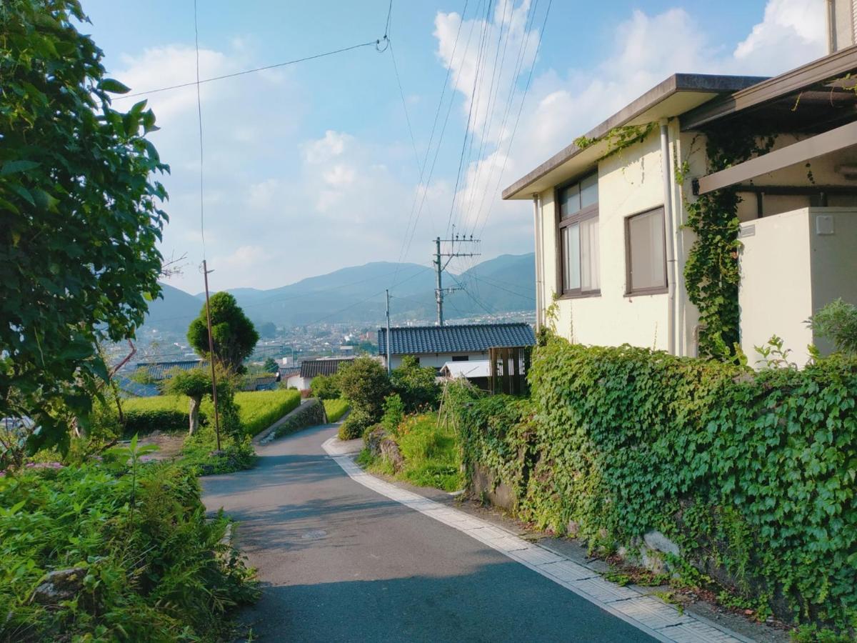 Yufuin Sunday Hotel Exterior foto
